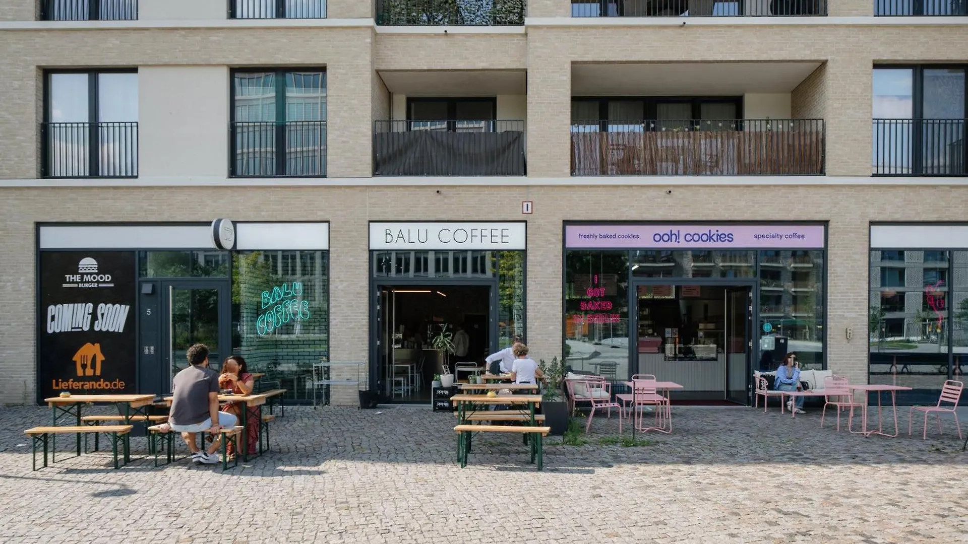 Homely Berlin - New Build , Near River , Main Station , Family & Business 아파트