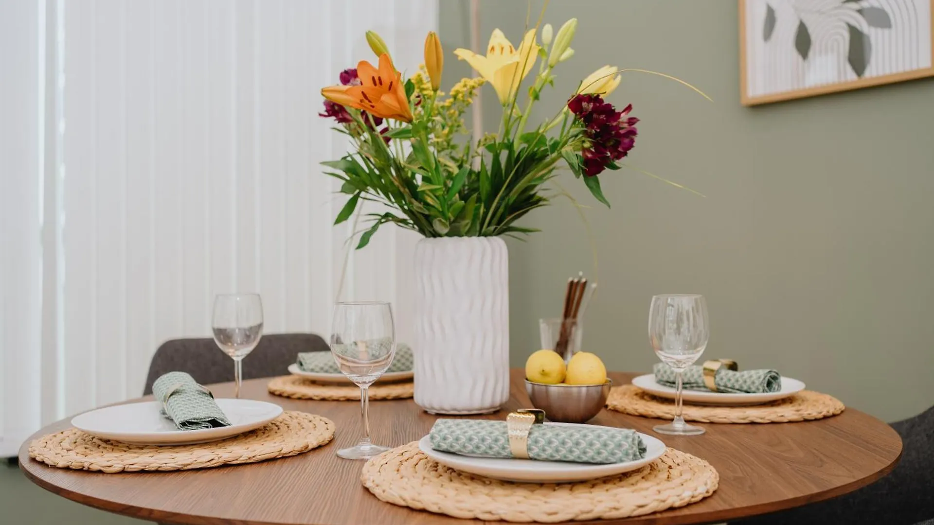아파트 Homely Berlin - New Build , Near River , Main Station , Family & Business