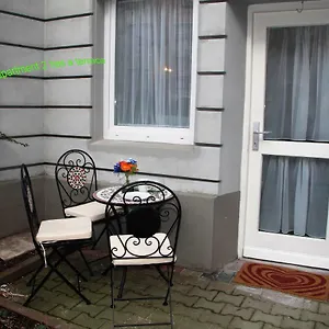 Appartamento Stars Essener Strasse, Berlino